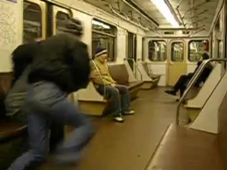 an accident in the subway (i'm under the table ahaha) =d